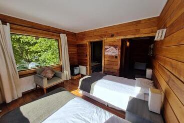 هتل Rocanegra Mountain Lodge