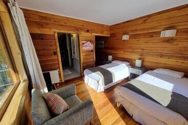 هتل Rocanegra Mountain Lodge
