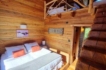 هتل Rocanegra Mountain Lodge