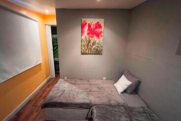 پانسیون Bambú Lodge San Jose Airport