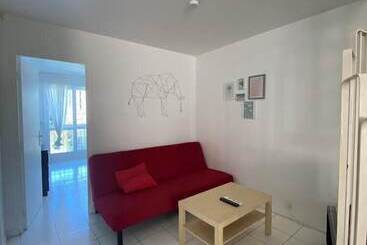 پانسیون Home Peace Hôte One