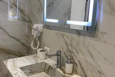 Troy Aparthotel Durres