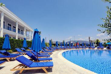 Velipoja Grand Europa Resort, Affiliated By Melia