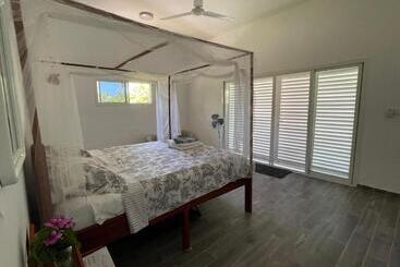 تختخواب و صبحانه Salama Eco Lodge And Hostel