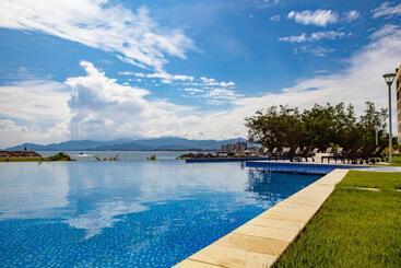 Eurobuilding Hotel & Suites Lecheria