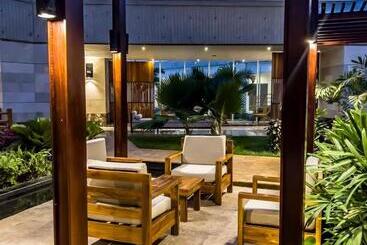 Eurobuilding Hotel & Suites Lecheria
