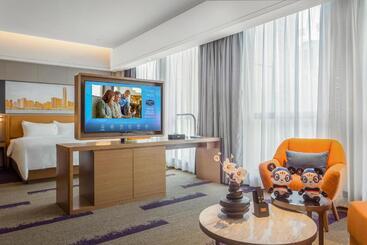 هتل Hampton By Hilton Dongguan Central Plaza
