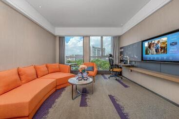 هتل Hampton By Hilton Dongguan Central Plaza