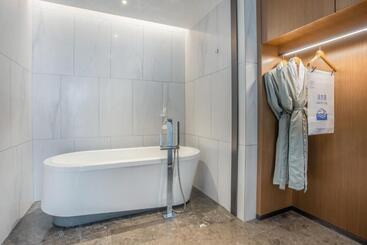 هتل Hampton By Hilton Dongguan Central Plaza