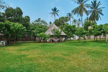 هتل Hillside Swimming Pool And Gardens
