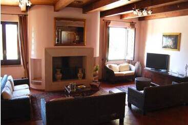 هتل Il Borghetto Beach Club Resort