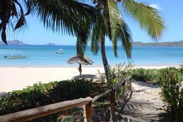 هتل Moheli Laka Lodge