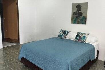 هتل La Posada Del Buzo