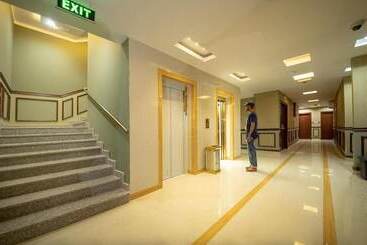 هتل Red Al Safa Suites