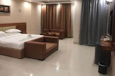 هتل Red Al Safa Suites