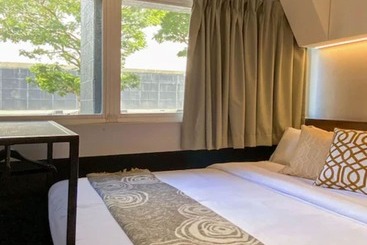 هتل St Signature Bugis Beach, Short Overnight, 8 Hours, 11pm 7am