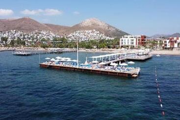 فندق Sundance Suites