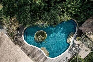 호텔 The Retreat At Kharista By Ekosistem