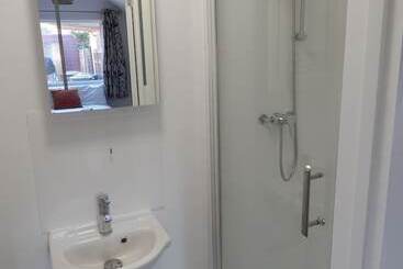 پانسیون Brookfield En-suite Rooms