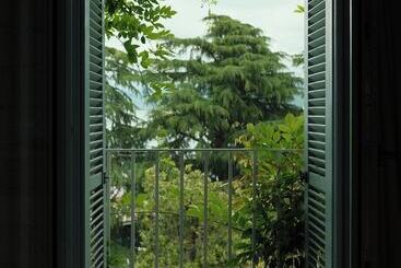 Rooms Hotel - Batumi