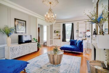 Historic Lake Charles Estate: Walk To Downtown!
