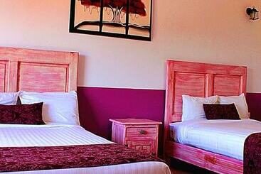 فندق Pedregal