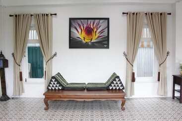 هتل Moei Manee Resort