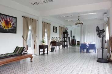 هتل Moei Manee Resort