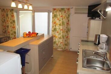 پانسیون Guest House Villa Daniel