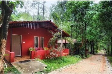 Devigiri Home Stay And Resort