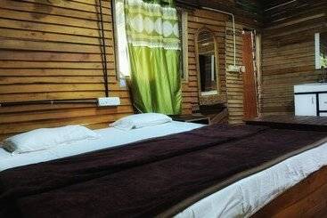 Devigiri Home Stay And Resort