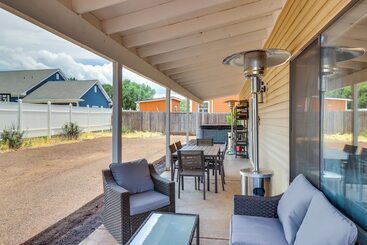 3 Mi To Lake: Home W/ Hot Tub In Show Low