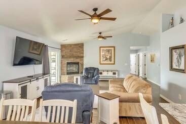 3 Mi To Lake: Home W/ Hot Tub In Show Low