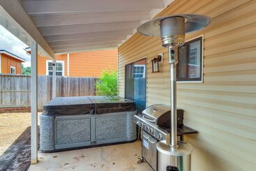 3 Mi To Lake: Home W/ Hot Tub In Show Low