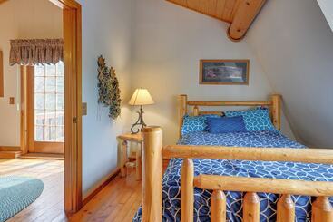 بيت ريفى Spacious Sterling Cabin: Game Room, Private Pond!