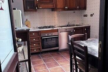 تختخواب و صبحانه Villa Milone Etna Country House