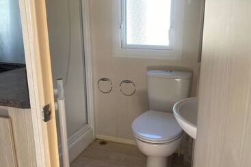 Coastal Cabin Retreat In Rhyl