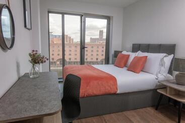 Dockside Aparthotel, Best Western Signature Collection