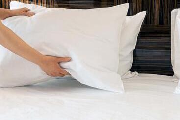 Dockside Aparthotel, Best Western Signature Collection