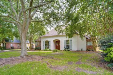 Elegant Baton Rouge Home W/ Yard ~ 3 Mi To Lsu!