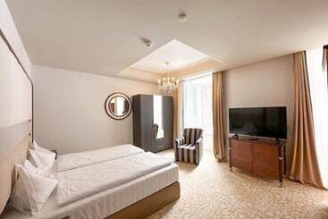 Hotel Scuol Palace Spa & Culture