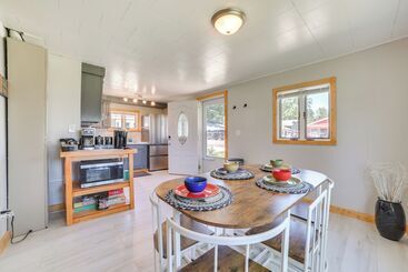 Houghton Lake Cottage W/ Patio: Walk To Waterfront