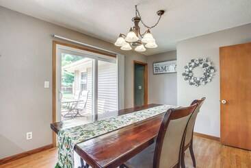 Walk To Park: Waterloo Home W/ Furnished Deck