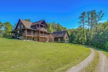 별장 Quiet Family Cabin In Hamden: Hot Tub + Game Room!
