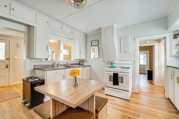 Saratoga Springs Home Near Downtown & Casino!