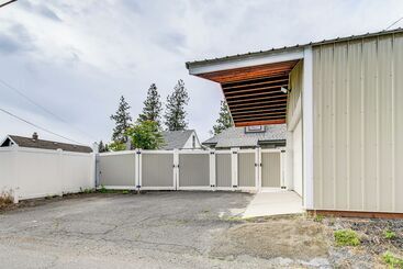 Updated Spokane Home W/ Furnished Patio Near Dtwn!