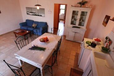 Belvilla By Oyo Chic Farmhouse With Terrace