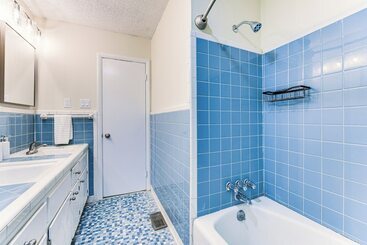 Family Friendly Huntsville Home W/ Spacious Yard