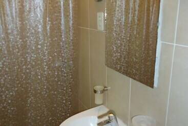 Hostal Zaza