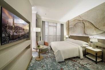 هتل Rotana Al Manakha Madinah